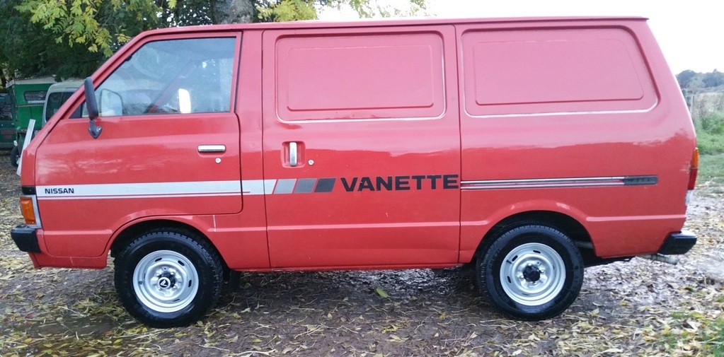 Datsun Nissan Vanette panel van 