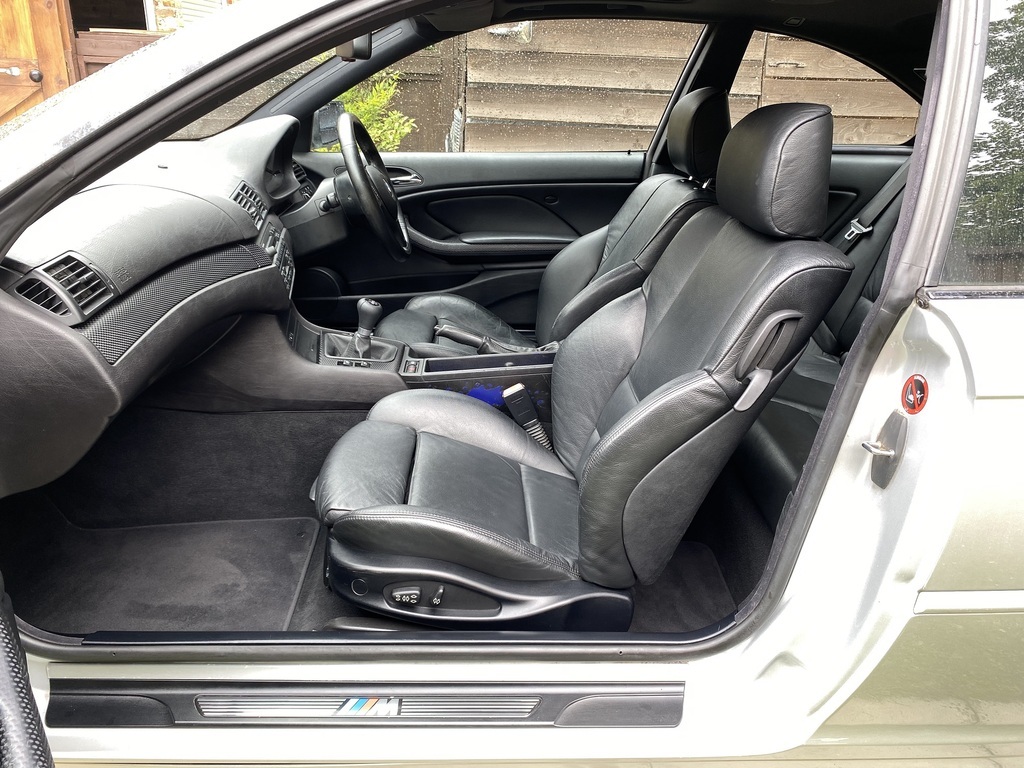 BMW e46 325Ci Coupe black leather interior