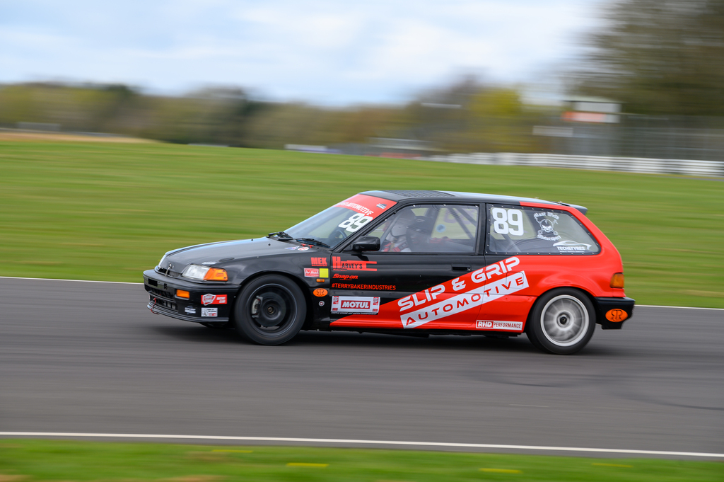 1988 Honda Civic EF2 B18C Type R Engine Race Car | Retro Rides